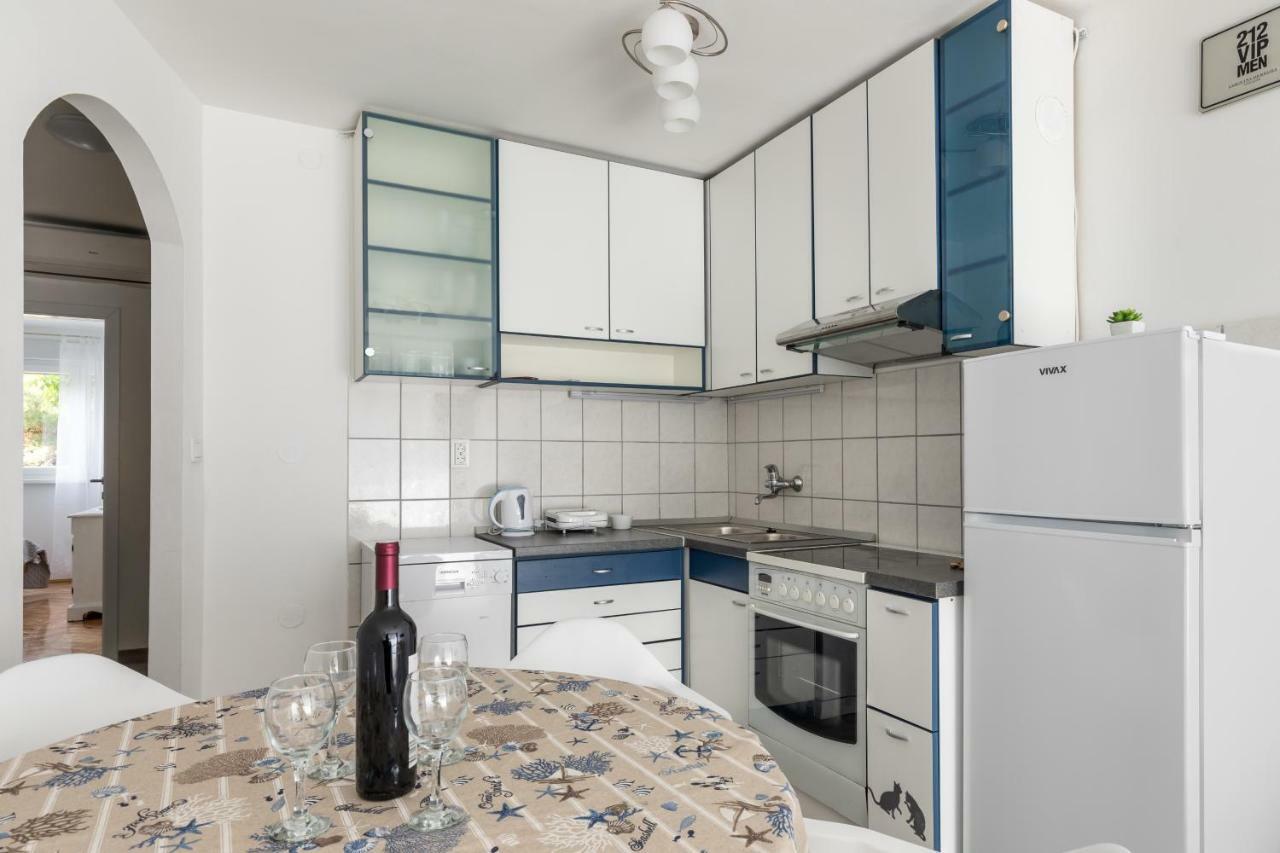 Ema Apartment สปลิท ภายนอก รูปภาพ